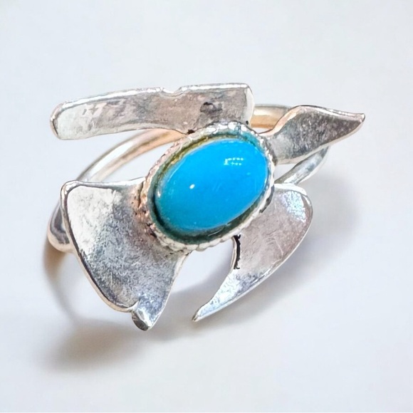 Vintage Native American Turquoise Bird Sterling Silver Ring (5) - Picture 2 of 6
